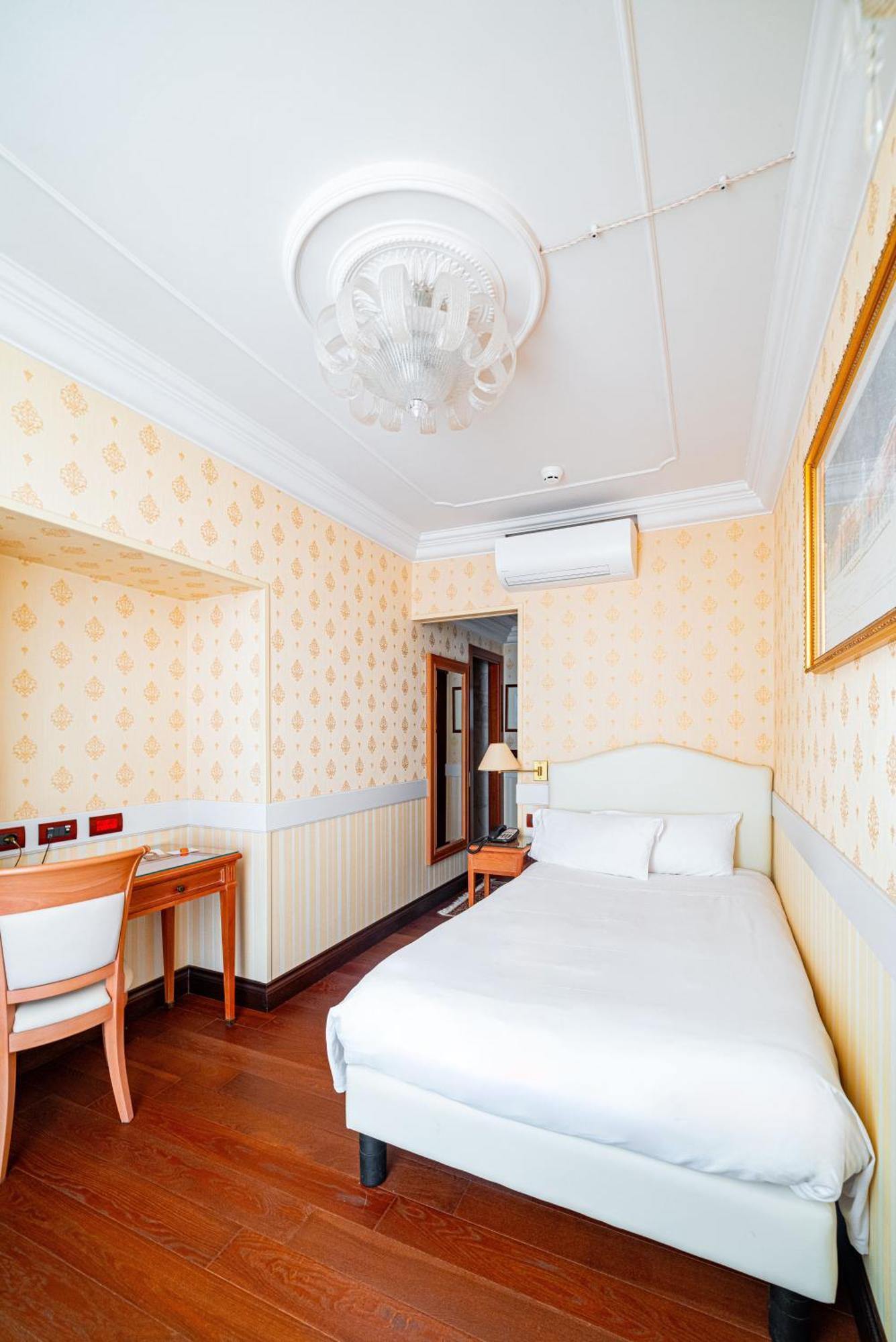 קונאו Phi Hotel Principe מראה חיצוני תמונה