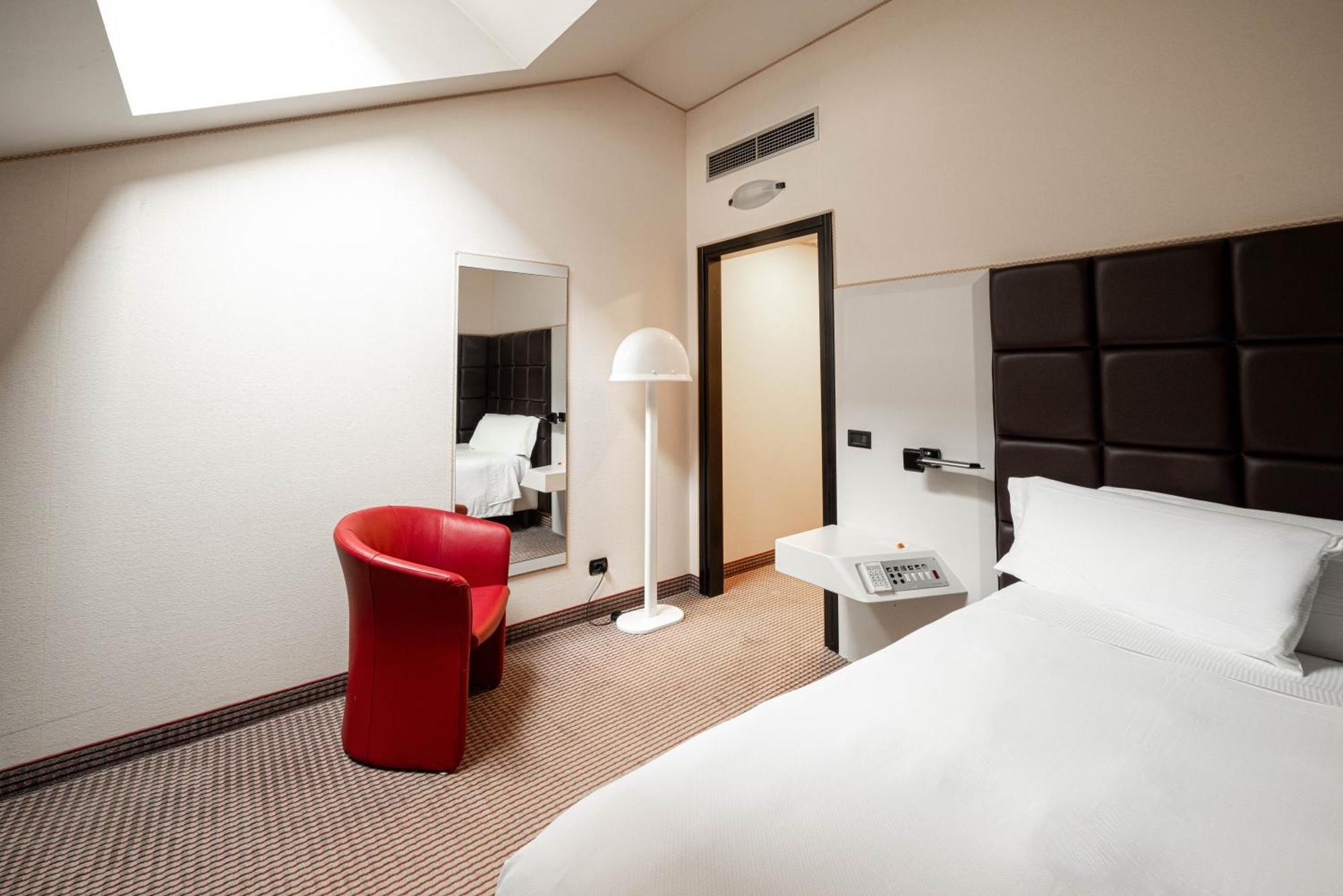 קונאו Phi Hotel Principe מראה חיצוני תמונה