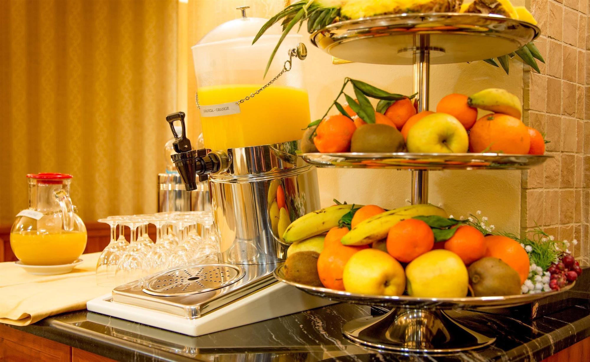 קונאו Phi Hotel Principe מראה חיצוני תמונה