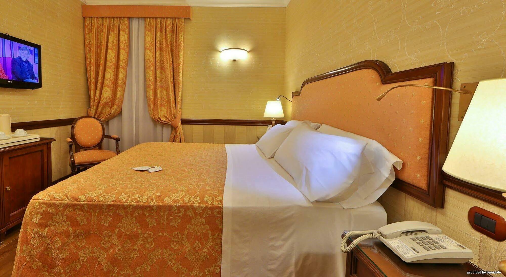 קונאו Phi Hotel Principe מראה חיצוני תמונה